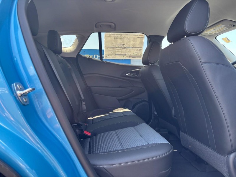 Chevrolet Trax Vehicle Image 06