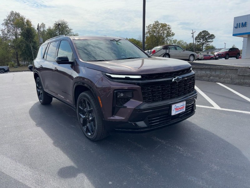 Chevrolet Traverse Vehicle Image 02