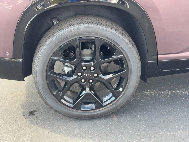 Chevrolet Traverse Vehicle Image 05