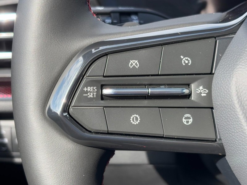 Chevrolet Traverse Vehicle Image 14