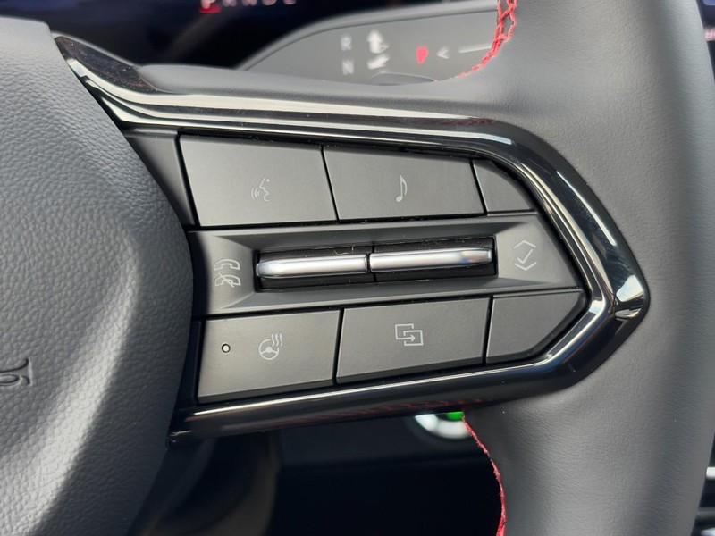 Chevrolet Traverse Vehicle Image 15