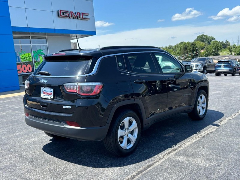 Jeep Compass Vehicle Image 03