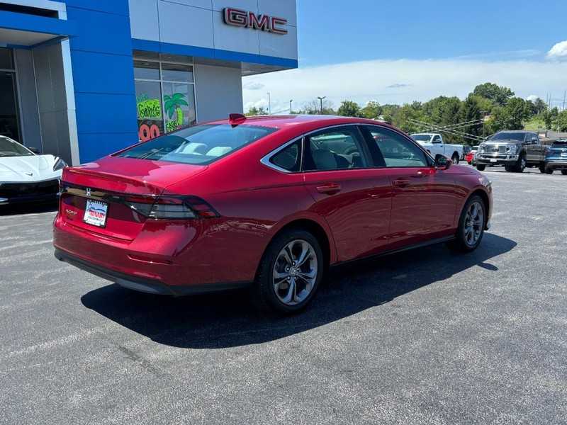 Honda Accord Sedan Vehicle Image 03