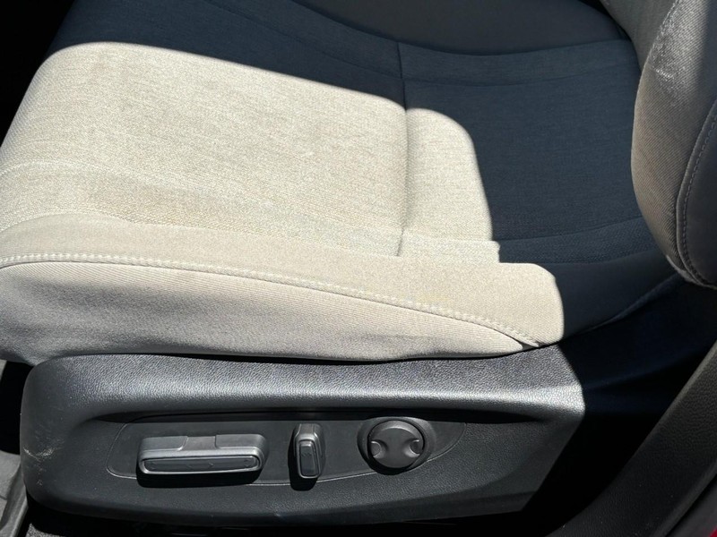 Honda Accord Sedan Vehicle Image 23
