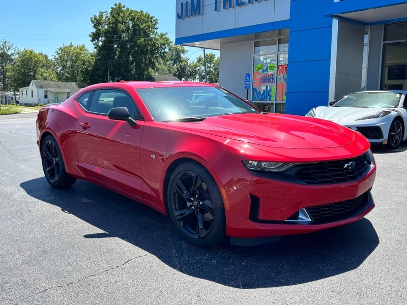 Chevrolet Camaro Vehicle Image 02