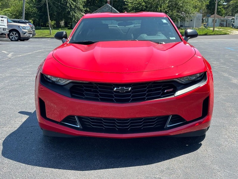 Chevrolet Camaro Vehicle Image 11