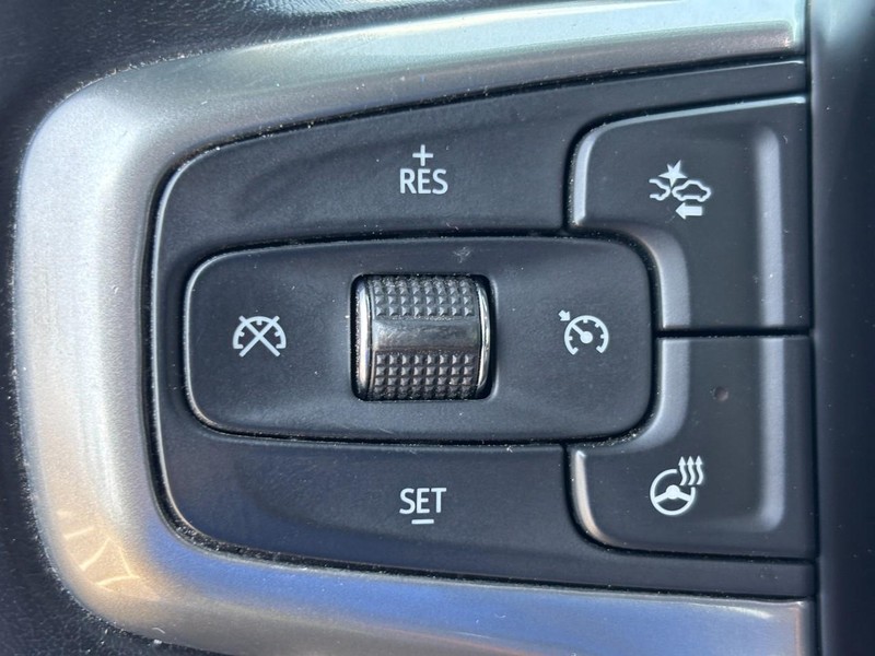 Chevrolet Silverado 1500 Vehicle Image 17