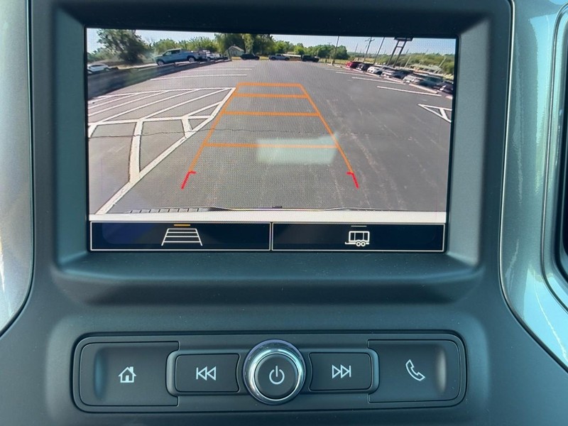 Chevrolet Silverado 1500 Vehicle Image 17