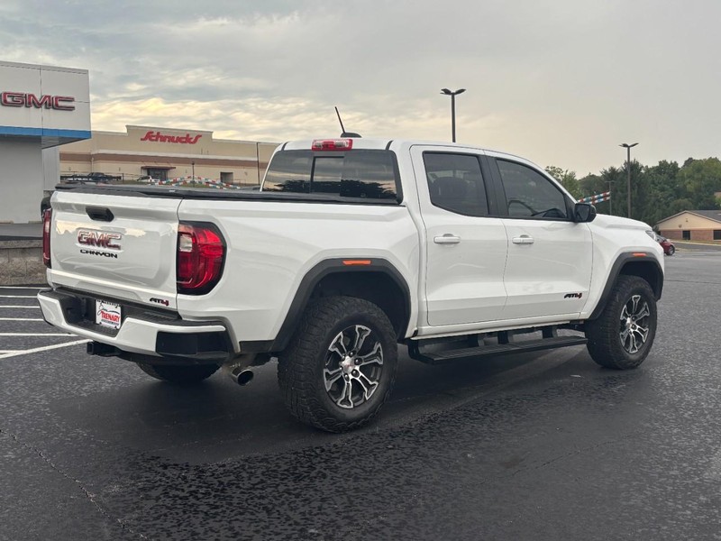 GMC Canyon Vehicle Image 03
