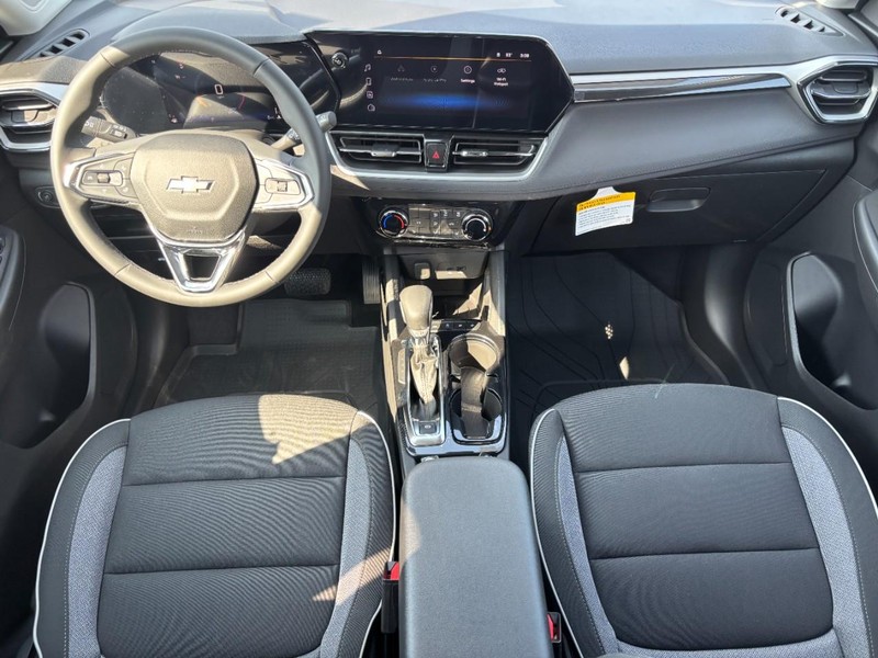 Chevrolet TrailBlazer Vehicle Image 07