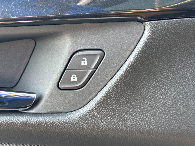 Chevrolet TrailBlazer Vehicle Image 20