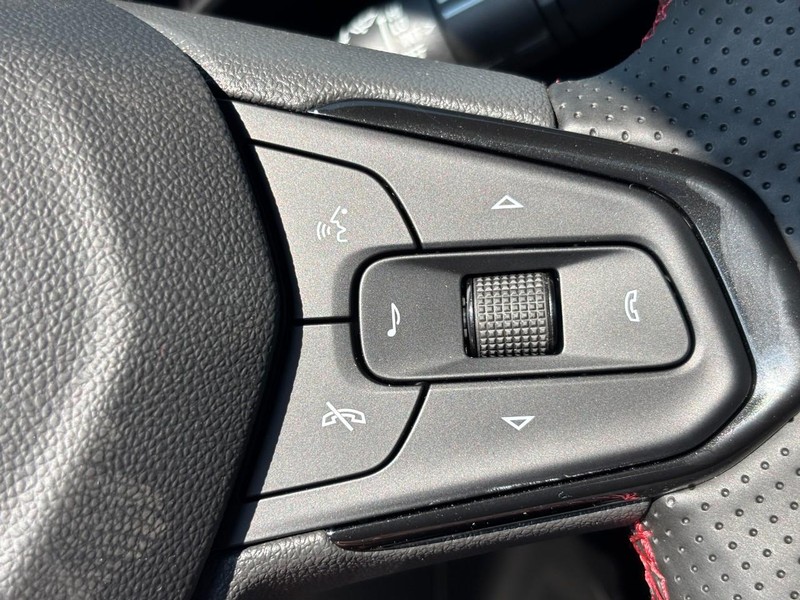Chevrolet TrailBlazer Vehicle Image 14