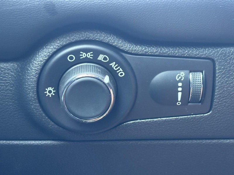 Dodge Durango Vehicle Image 17