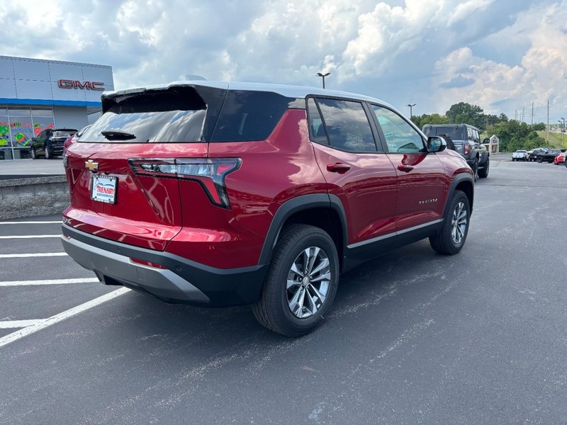 Chevrolet Equinox Vehicle Image 04