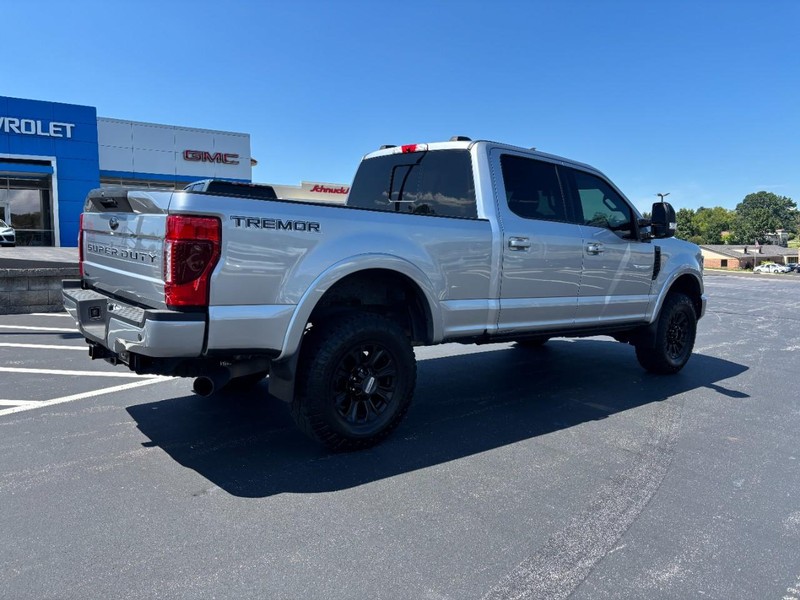 Ford Super Duty F-250 SRW Vehicle Image 03