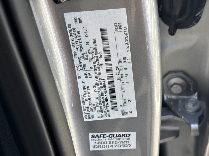 Ford Super Duty F-250 SRW Vehicle Image 29