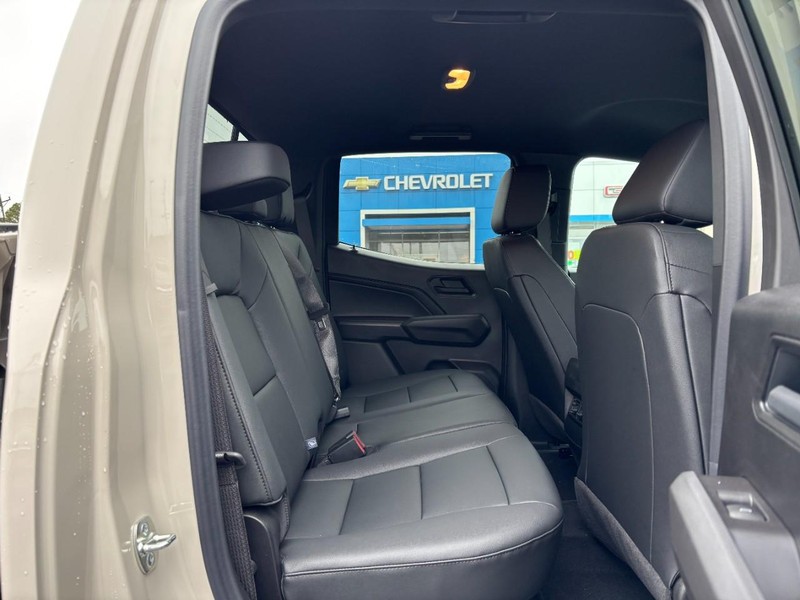 Chevrolet Colorado Vehicle Image 06