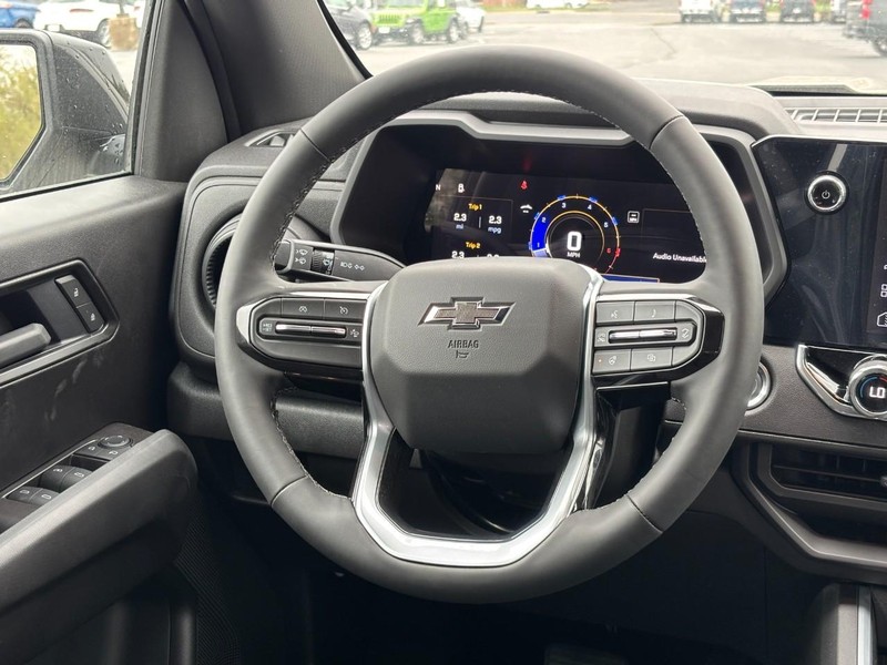 Chevrolet Colorado Vehicle Image 08