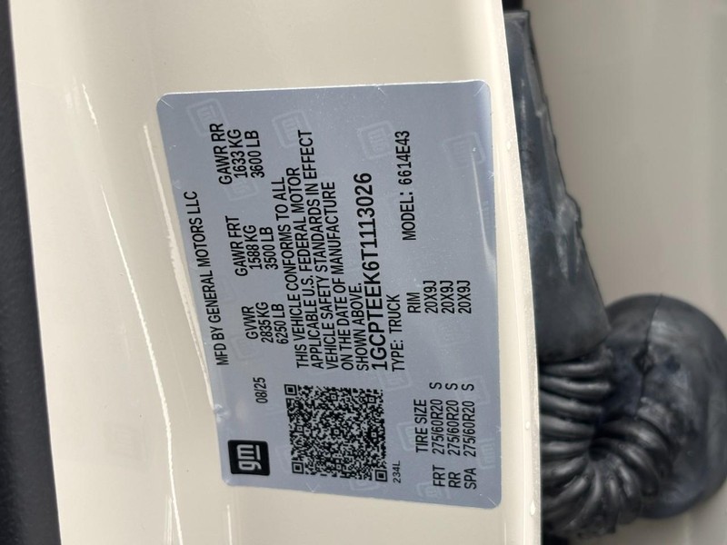 Chevrolet Colorado Vehicle Image 21