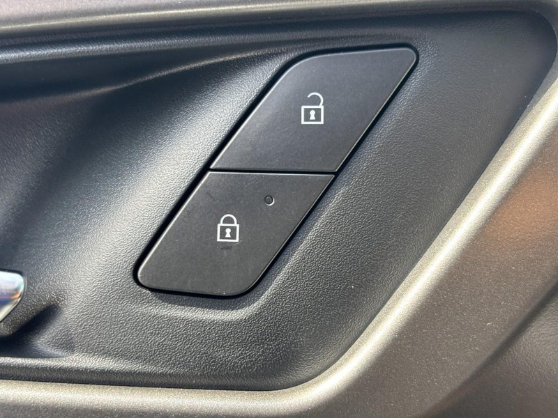 Chevrolet Traverse Vehicle Image 19
