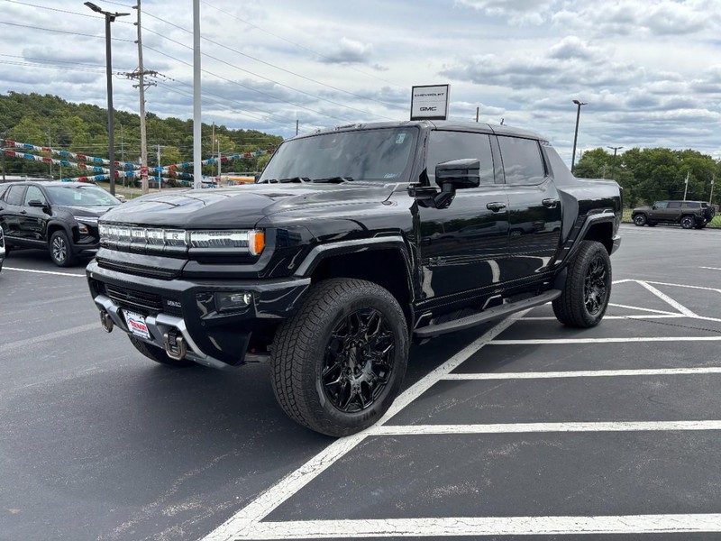 GMC HUMMER EV Pickup Vehicle Image 08