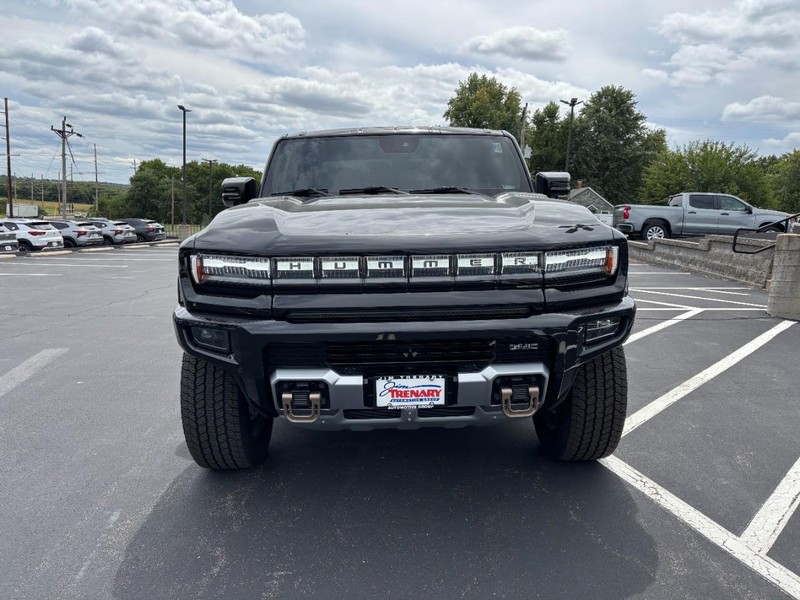 GMC HUMMER EV Pickup Vehicle Image 09