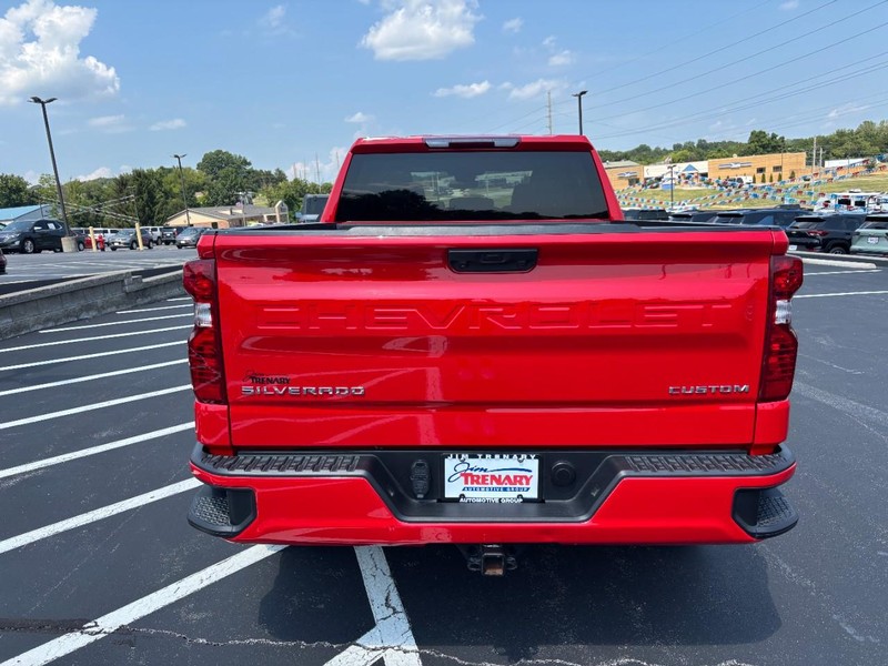 Chevrolet Silverado 1500 Vehicle Image 05