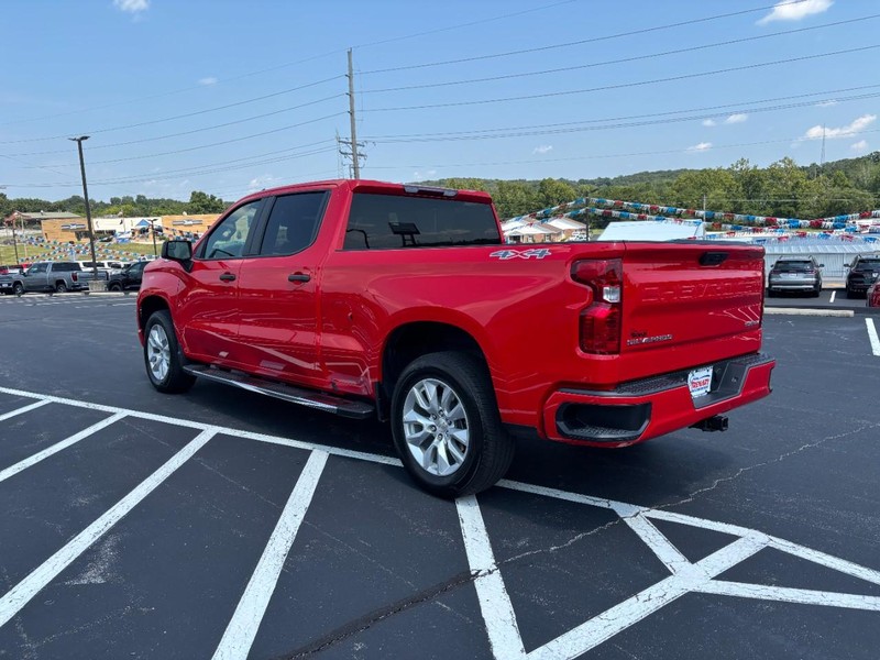 Chevrolet Silverado 1500 Vehicle Image 06