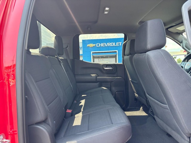 Chevrolet Silverado 1500 Vehicle Image 10