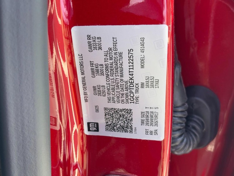 Chevrolet Colorado Vehicle Image 23