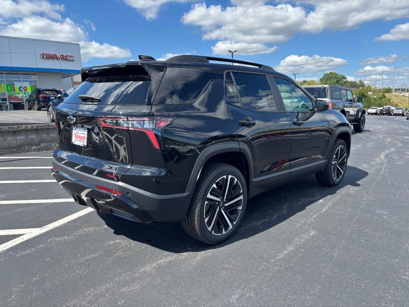 Chevrolet Equinox Vehicle Image 04
