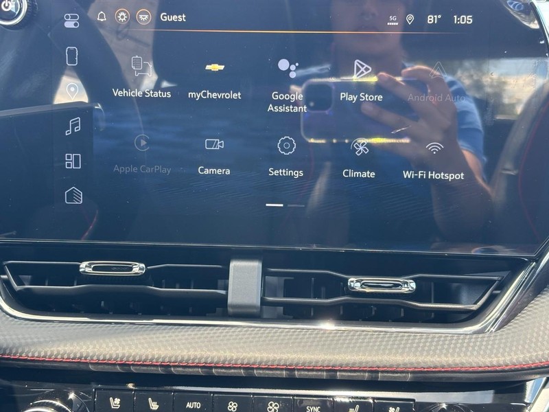 Chevrolet Equinox Vehicle Image 10