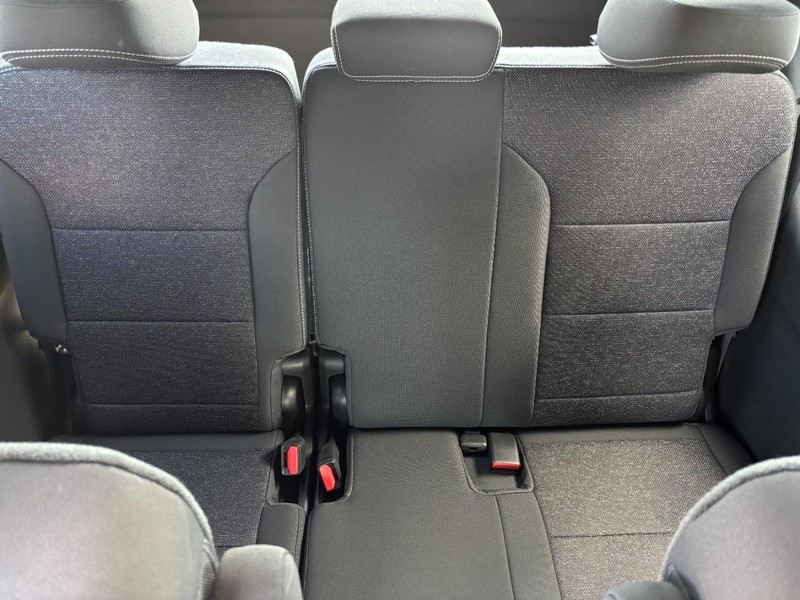 Chevrolet Traverse Vehicle Image 07