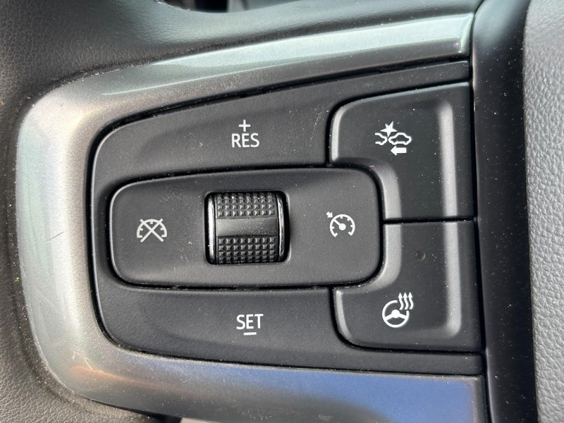 Chevrolet Silverado 1500 Vehicle Image 19