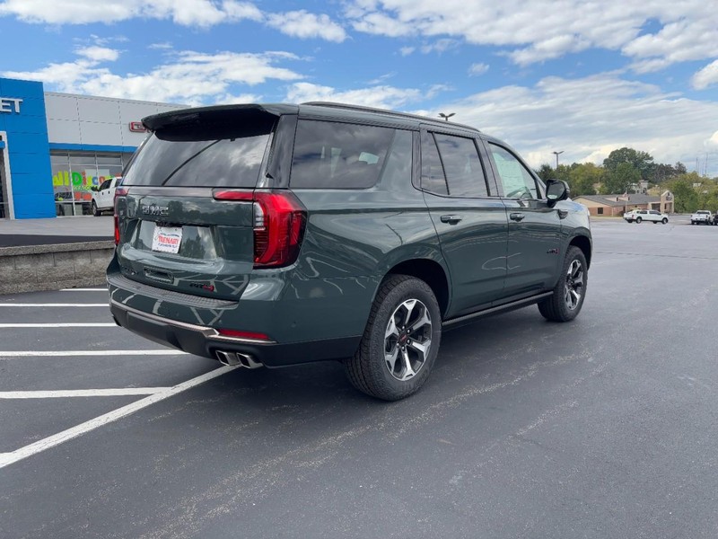 GMC Yukon Vehicle Image 04