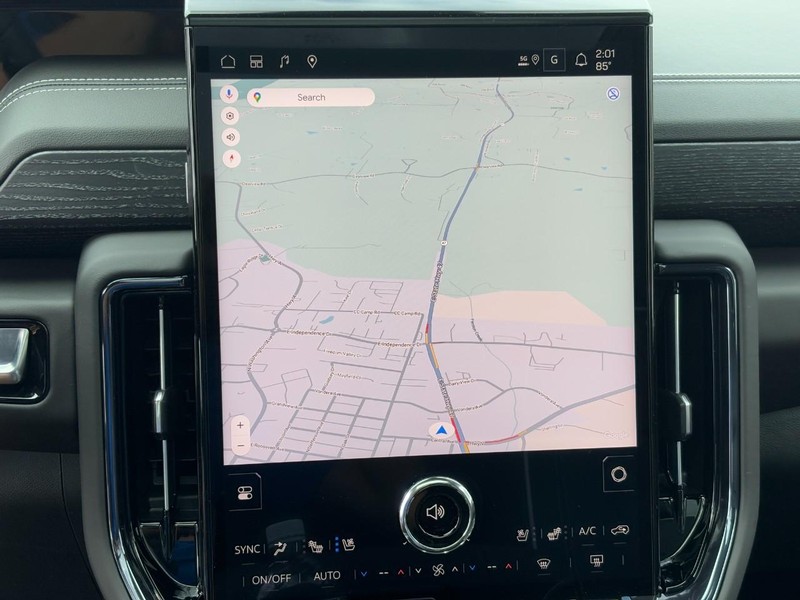 GMC Yukon Vehicle Image 19