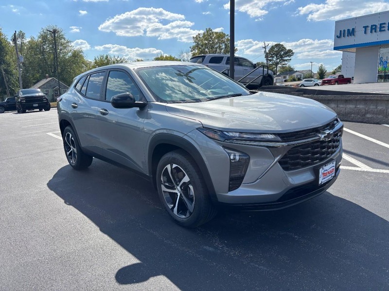 Chevrolet Trax Vehicle Image 02