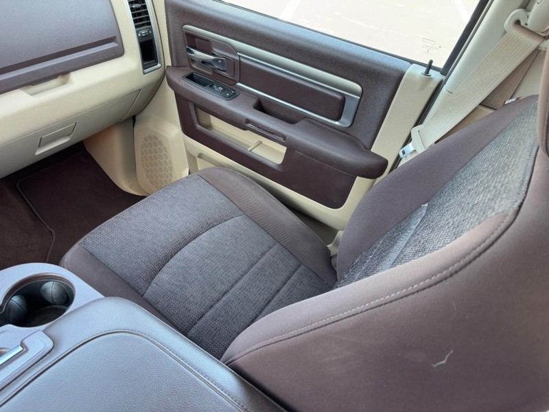 Ram 1500 Vehicle Image 14
