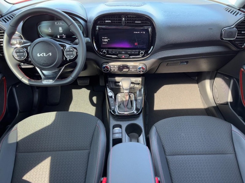 Kia Soul Vehicle Image 11