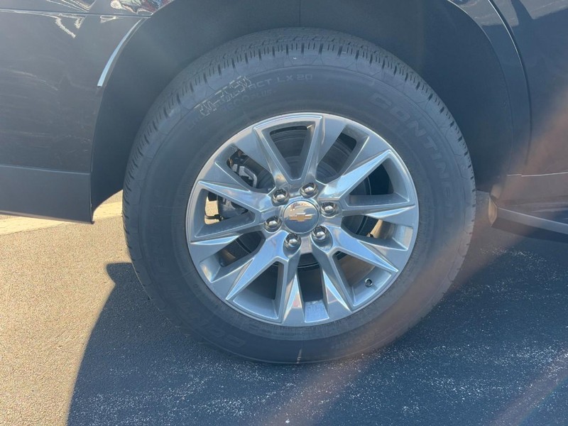 Chevrolet Tahoe Vehicle Image 05