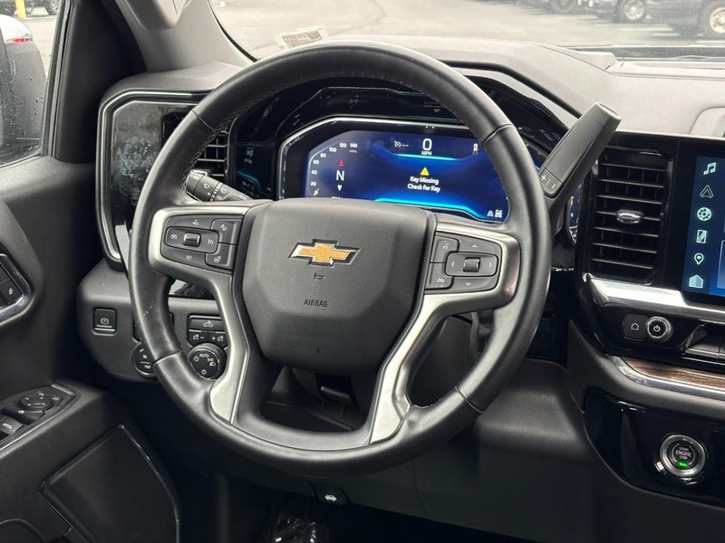 Chevrolet Silverado 1500 Vehicle Image 12