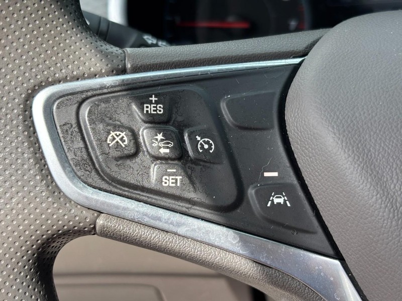 Chevrolet Malibu Vehicle Image 17