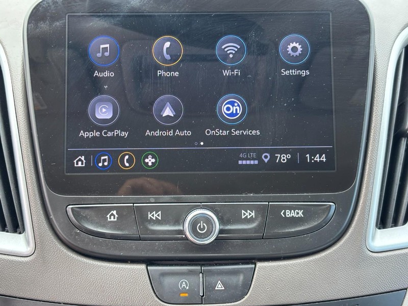 Chevrolet Malibu Vehicle Image 20