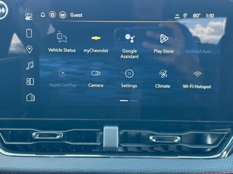 Chevrolet Equinox Vehicle Image 10