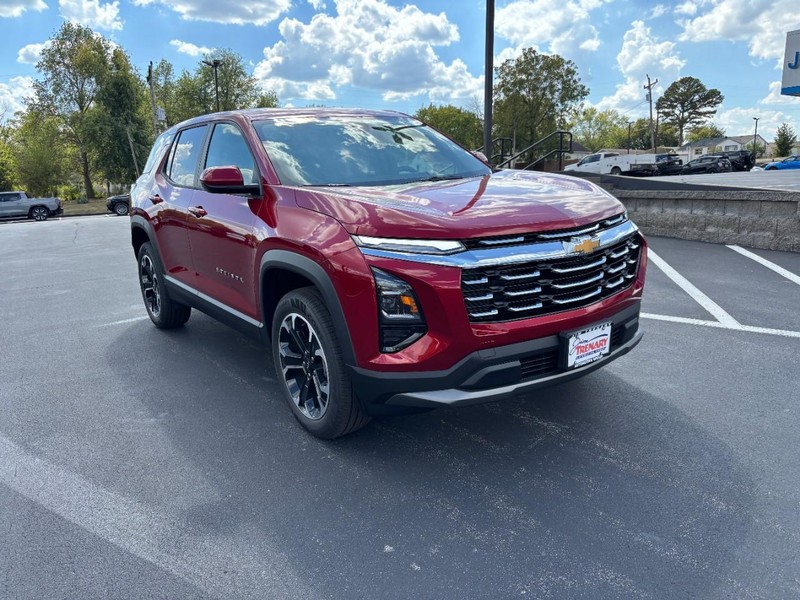 Chevrolet Equinox Vehicle Image 02