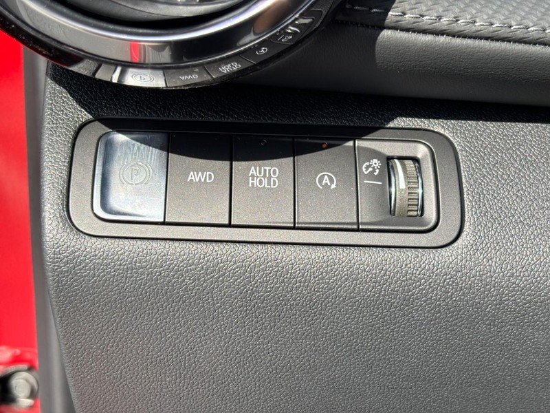 Chevrolet Equinox Vehicle Image 12