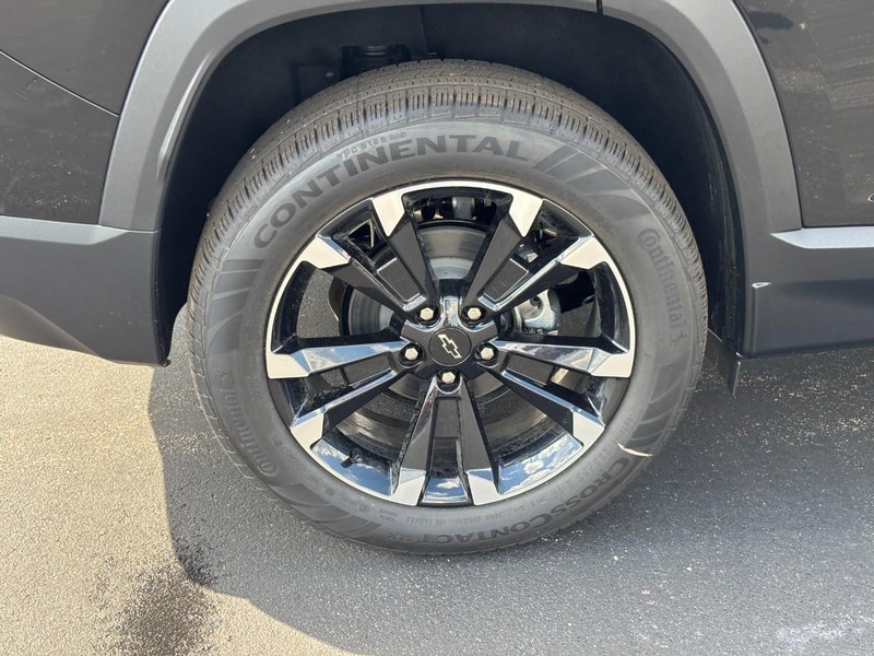 Chevrolet Equinox Vehicle Image 05