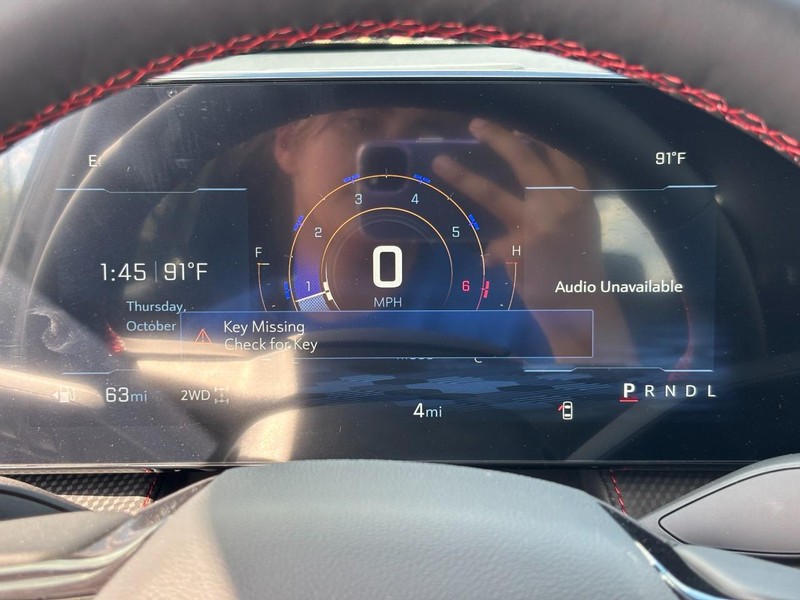 Chevrolet Equinox Vehicle Image 16