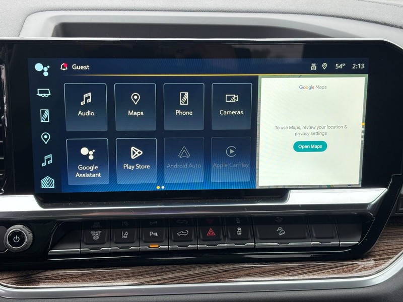 Chevrolet Silverado 3500HD Vehicle Image 16