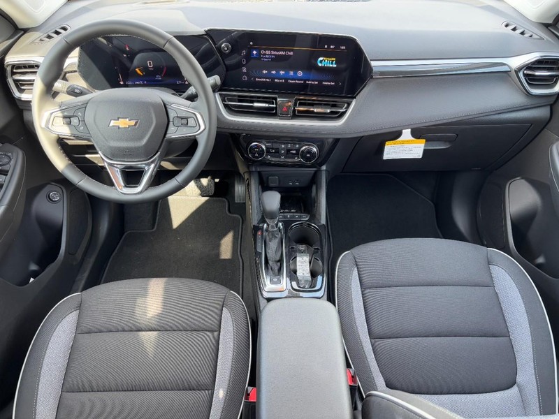 Chevrolet TrailBlazer Vehicle Image 07